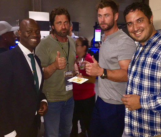 Joseph Hobbs and Chris Hemsworth