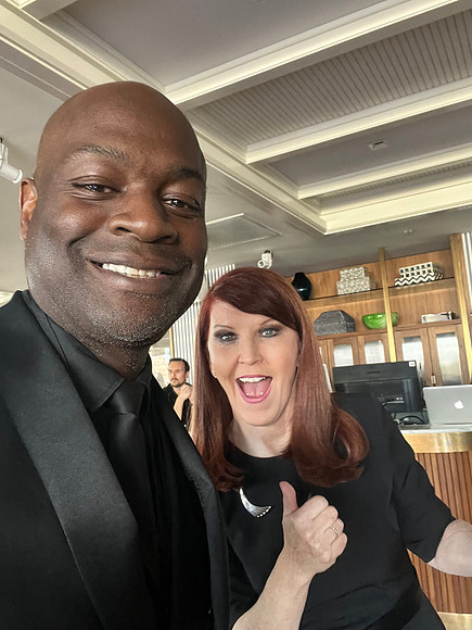 Joseph Hobbs and Kate Flannery