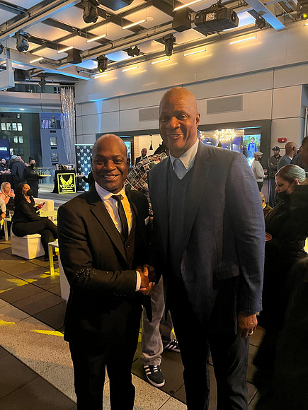 Joseph Hobbs and Darryl Strawberry (2)